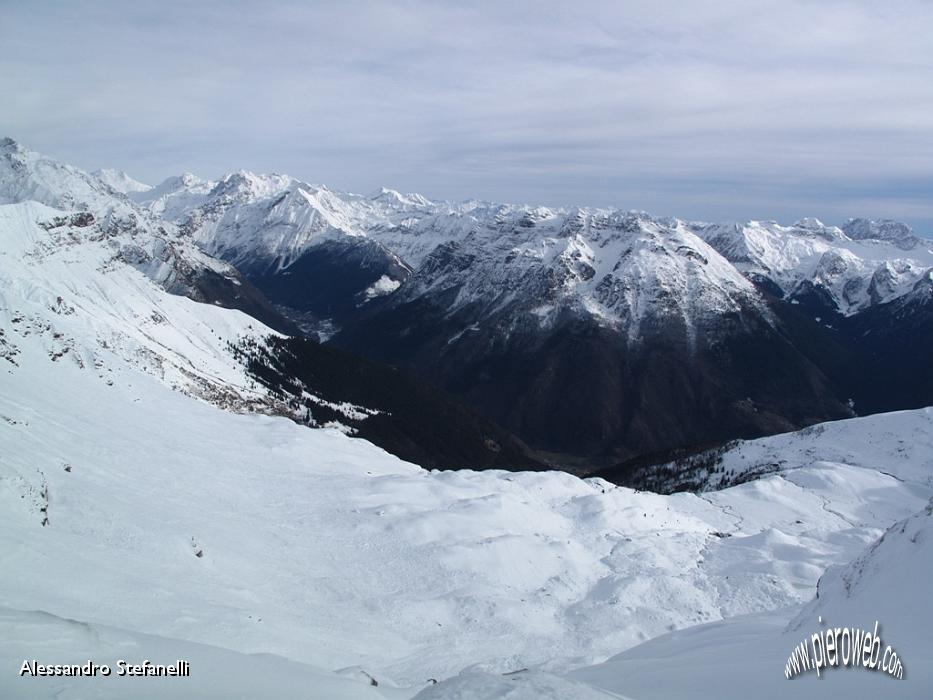 015 vista sulla valle Seriana.JPG - 015 vista sulla Valle Seriana